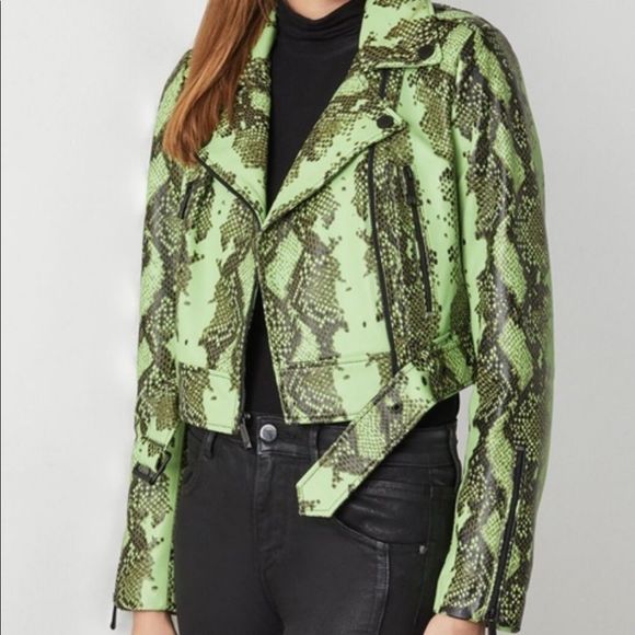 BCBG - Melanie Lambskin Leather Cropped Jacket Green Python Print - M and L - Picture 2 of 13
